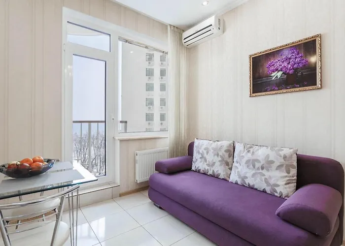 Apartman в аркадии с видом на море,кухней и двумя спальнями Odessza