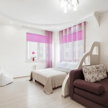 Appartement в аркадии с видом на море,кухней и двумя спальнями Odessa